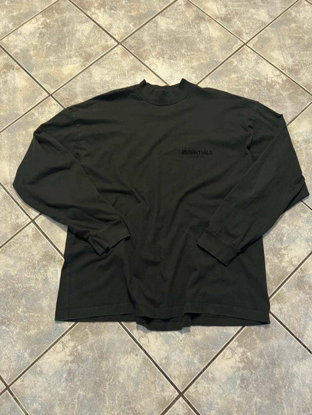 Fear of God Essentials Mock Neck Long Sleeve Tee Size L Black